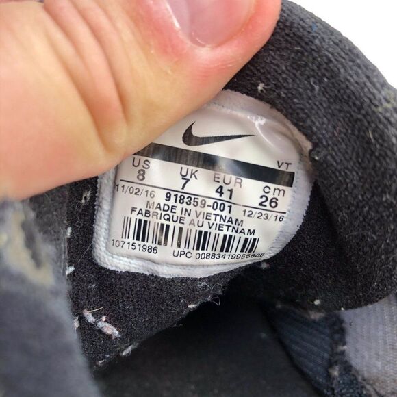 Rare 2016 Nike Air Max 95 Silver Bullet Size 8 - Picture 8 of 16